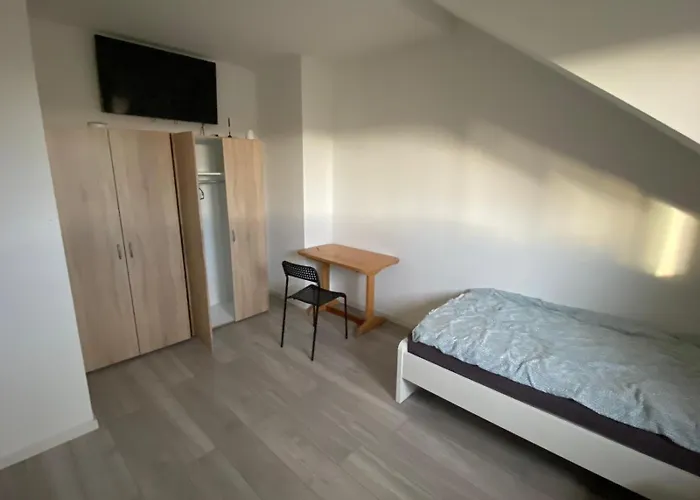 Apartment Monteur- Und Arbeiterunterkunft *