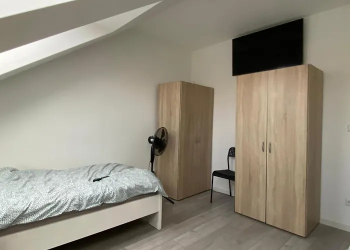 Monteur- Und Arbeiterunterkunft *